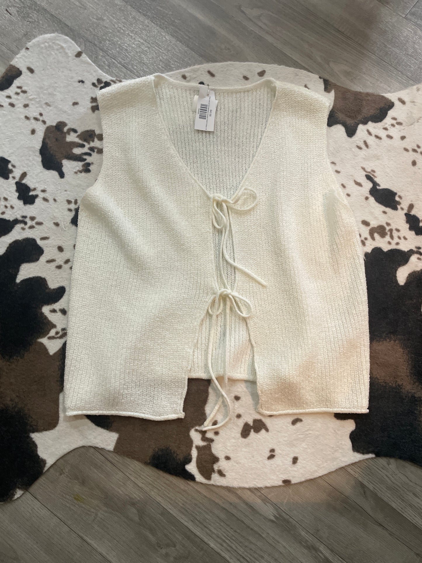 White Lace up front sleeveless Sweater/ Hazel & Grace