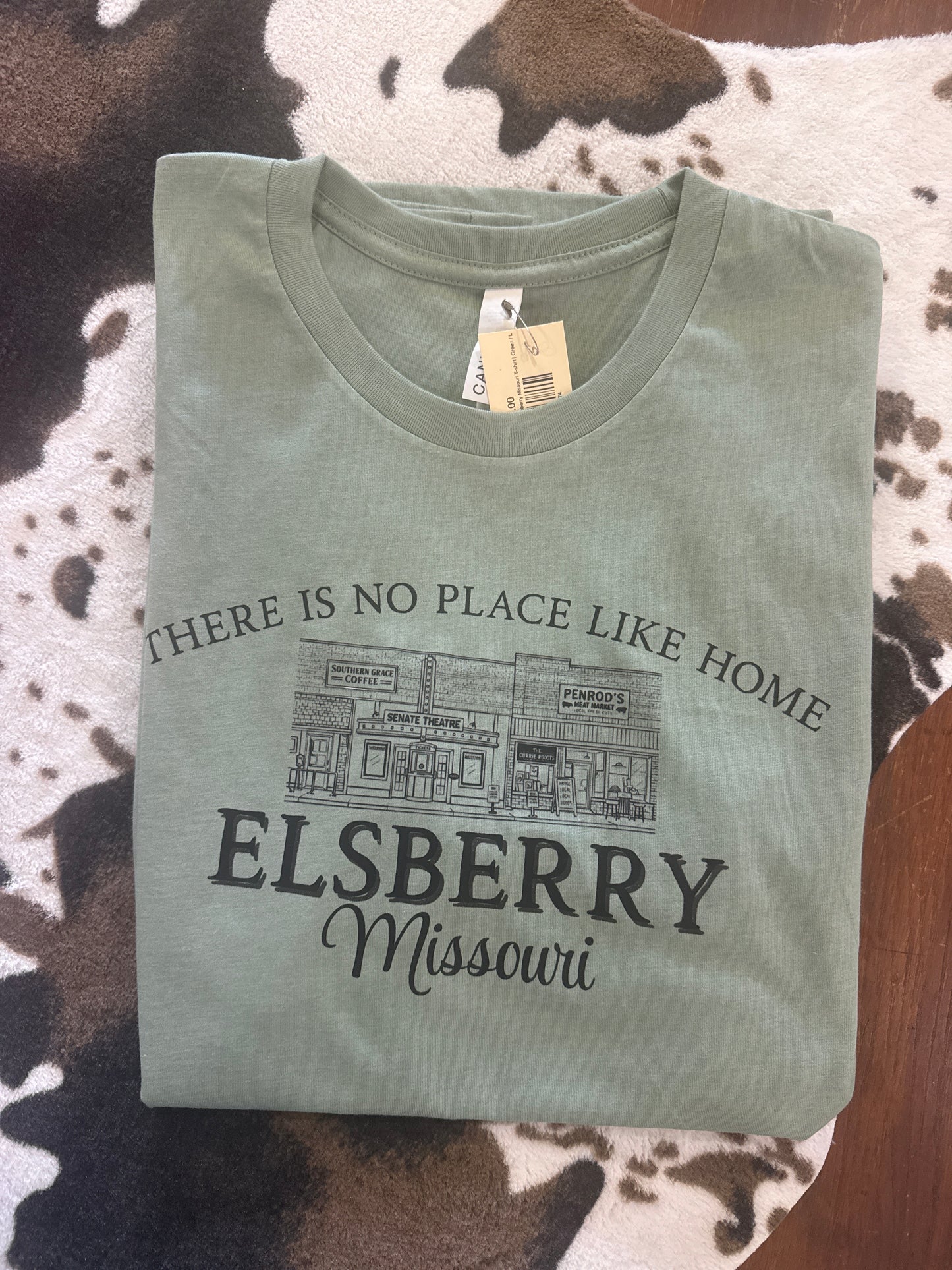 There's Is No Place Like Home Elsberry Missouri T-shirt | Green