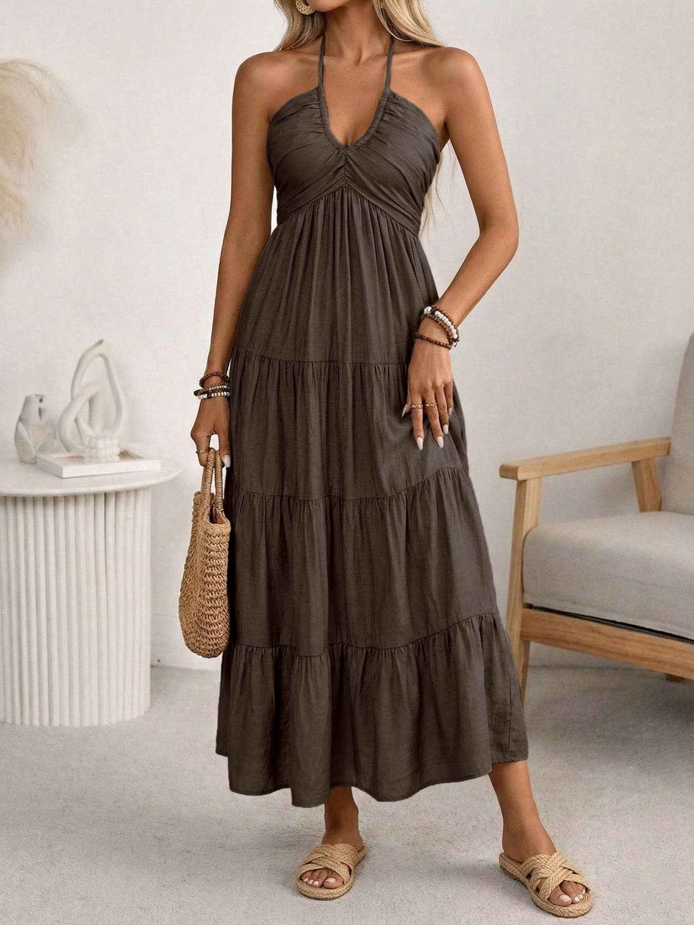 Women’s Halter V Neck Tiered Maxi Dress Backless