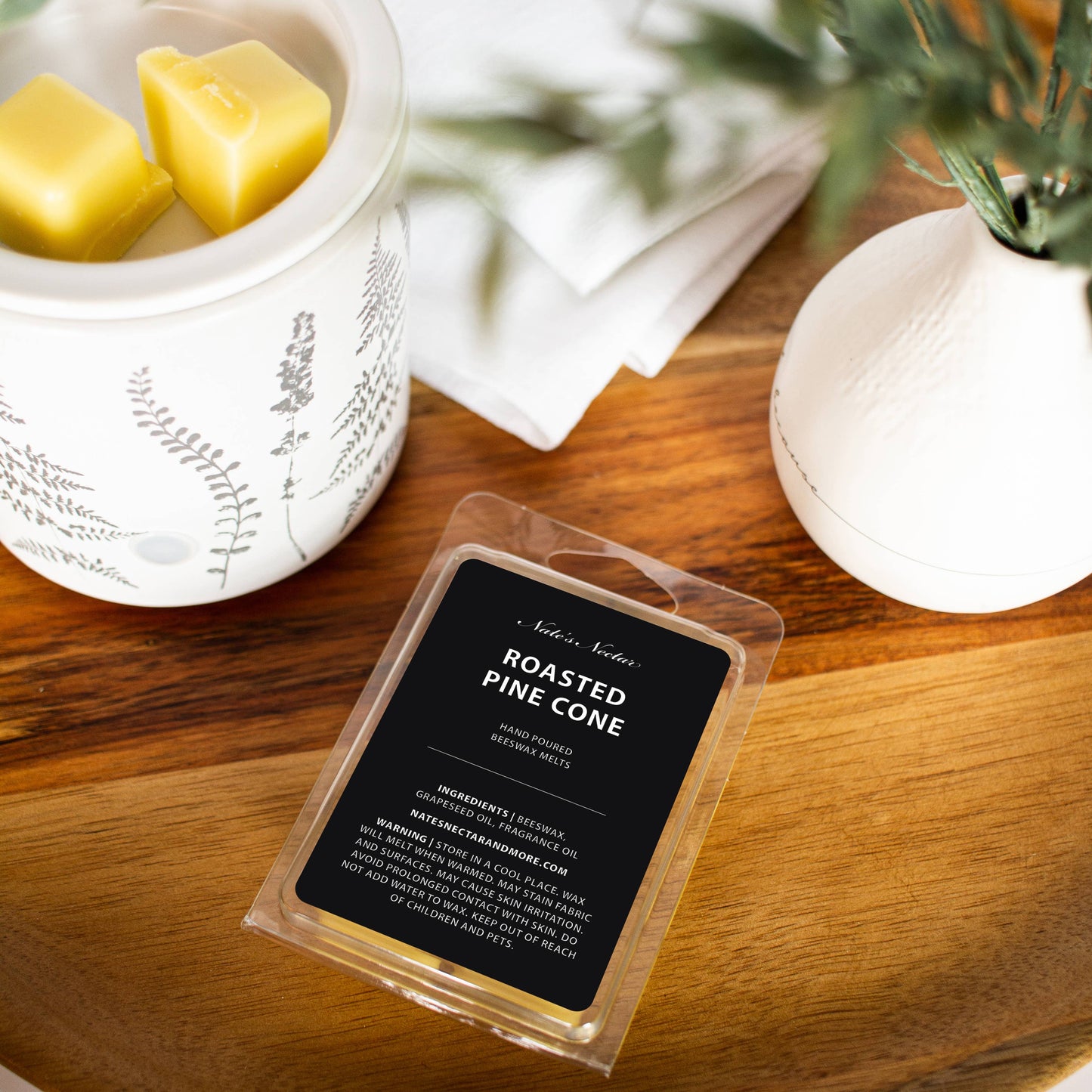 Roasted Pine Cone Beeswax Candle