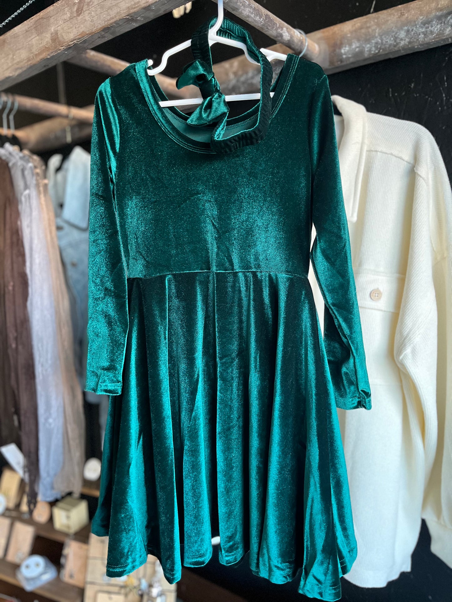 Girls Green Velvet Long Sleeve Dress