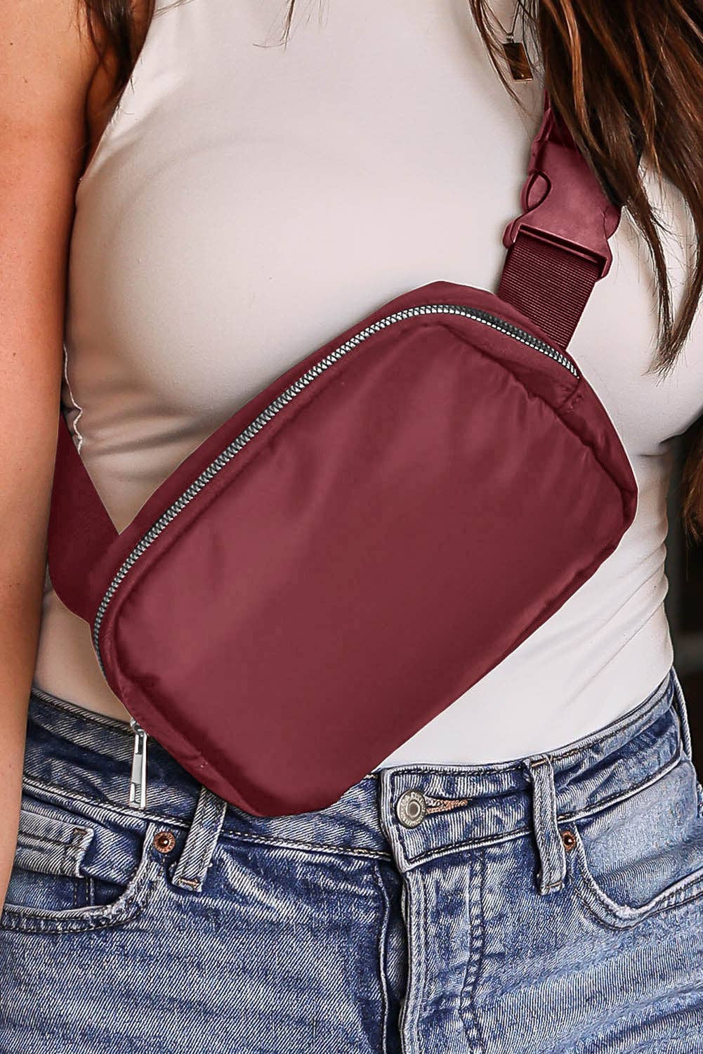 Waterproof Zipped Crossbody Chest Bag 20*5*14cm